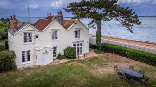 The exterior of Rosetta Cottage and East Rosetta Cottage, Isle of Wight